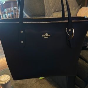 Women’s coach bag brand new without tags